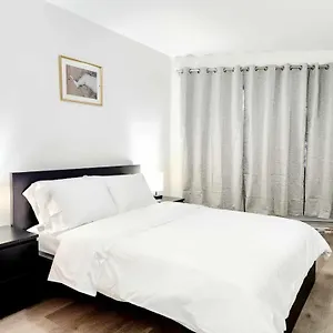 https://apartment-hotel-st-denis.hotels-in-montreal.org