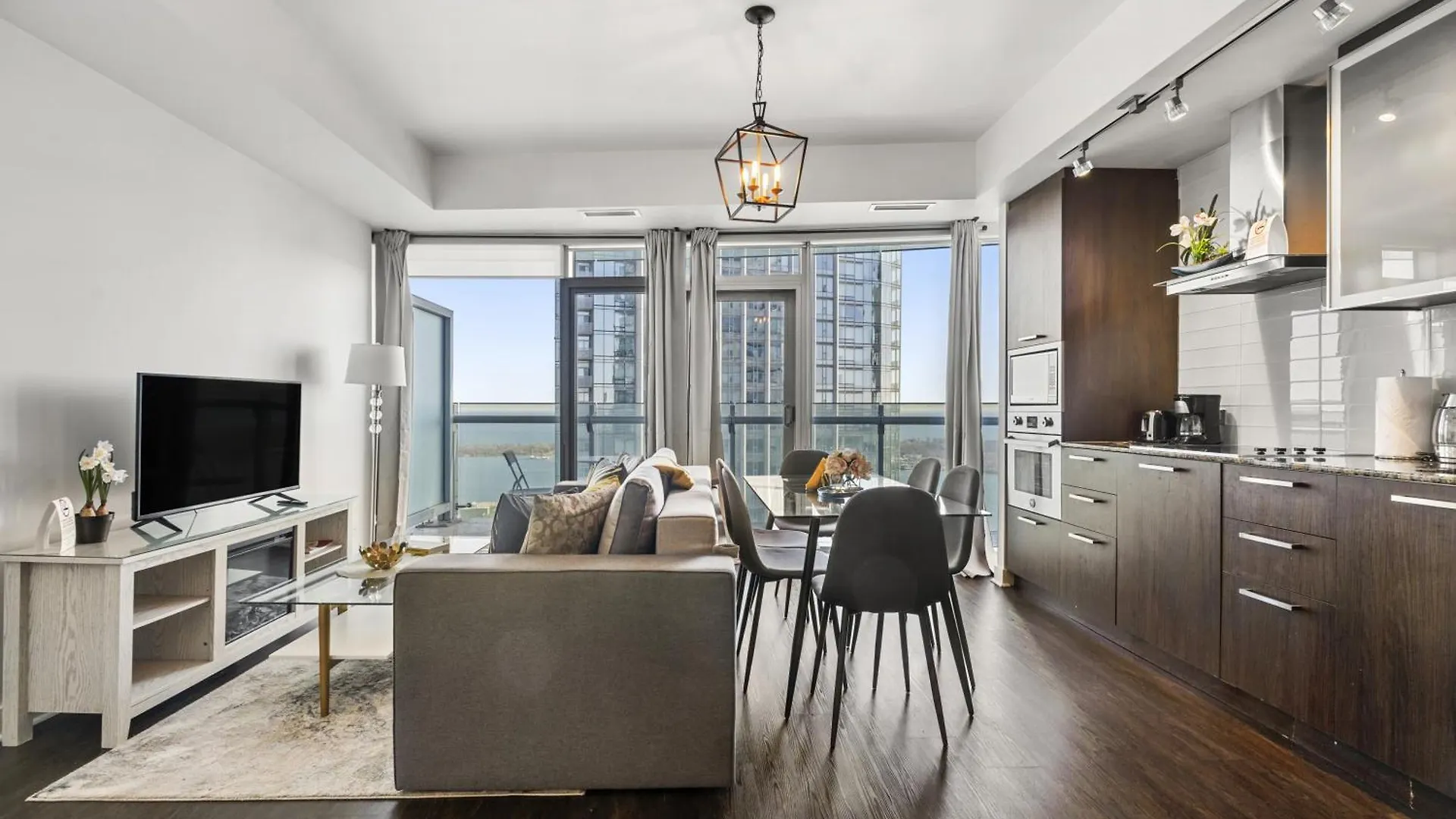 Globalstay Gorgeous Downtown Apartment Τορόντο 0*,